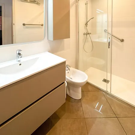 Apartman Ibr-europa 23 *